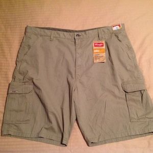 wrangler khaki cargo shorts